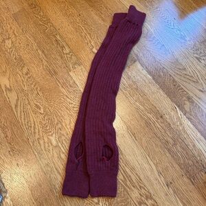 Ballet & Dance Ribbed Leg Warmers in Deep Burgundy with hole for heel